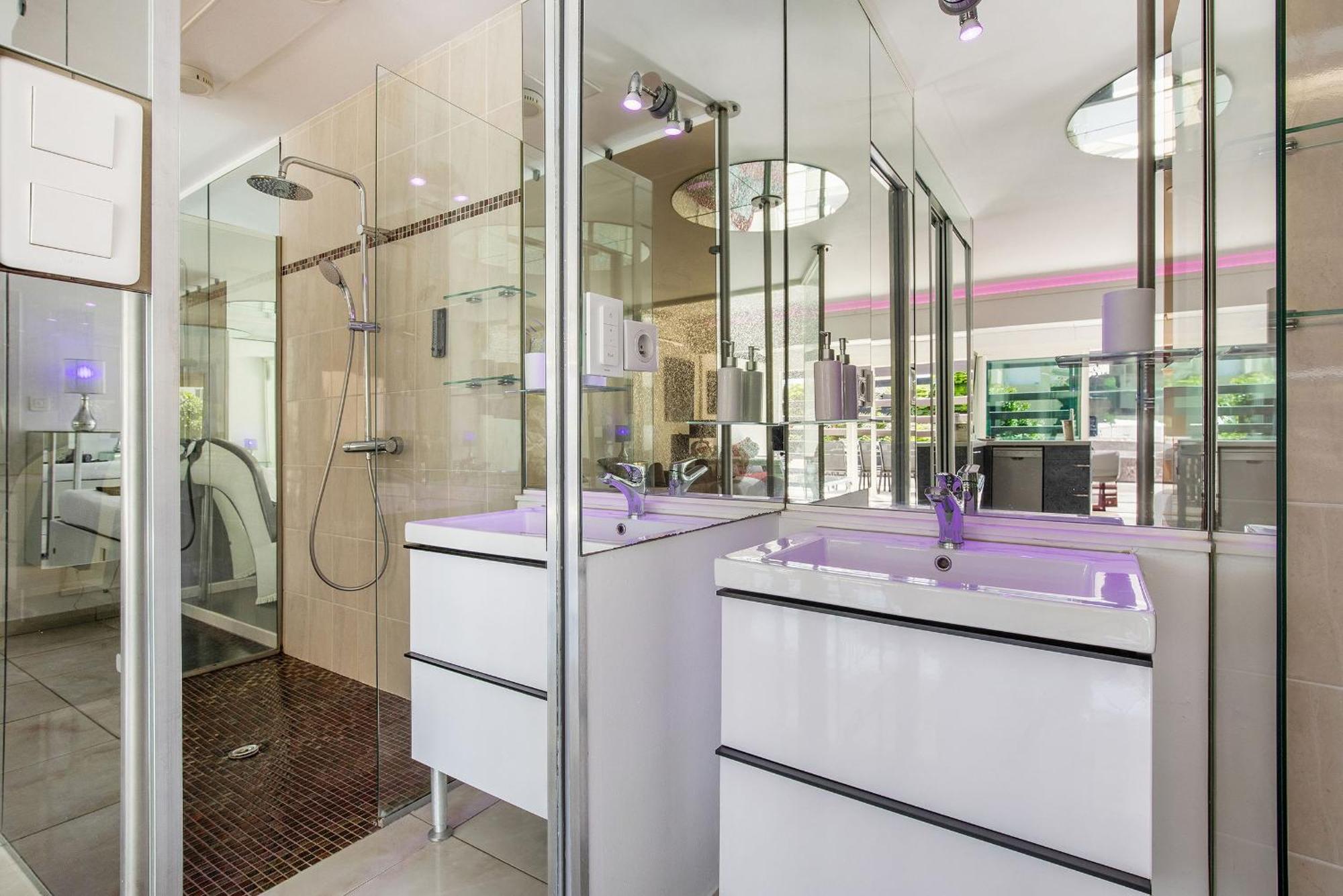 Village Naturiste R4N - La Villa Shimmer Luxe Agde Exterior photo